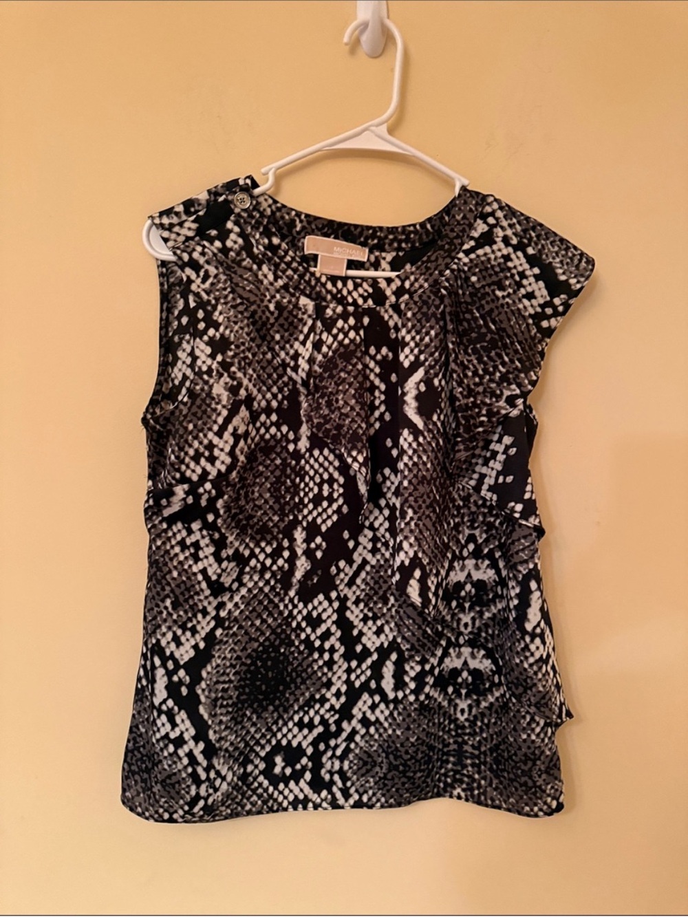 Michael Kors Black, Gray, and White Snake-Print Ruffle Sleeveless Top Size 4